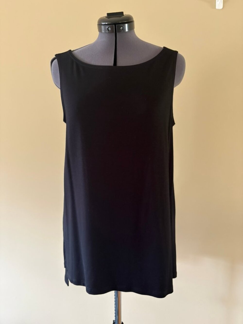 Eileen Fisher size XS black top